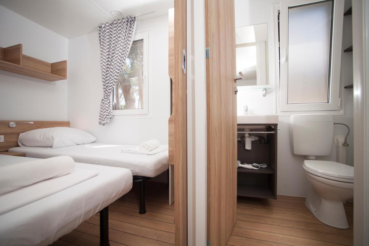 Mediteran Travel Mobile Homes In Camping Terme Catez Brežice Екстериор снимка