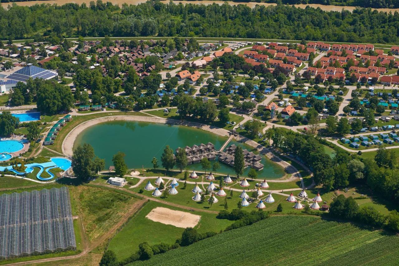 Mediteran Travel Mobile Homes In Camping Terme Catez Brežice Екстериор снимка