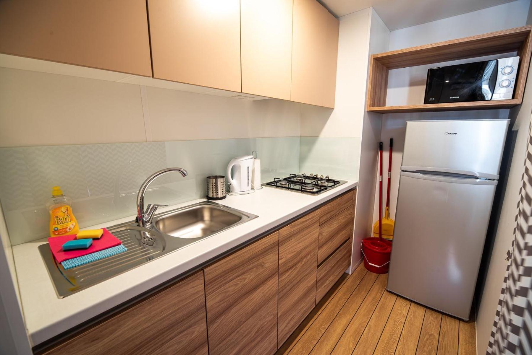 Mediteran Travel Mobile Homes In Camping Terme Catez Brežice Екстериор снимка